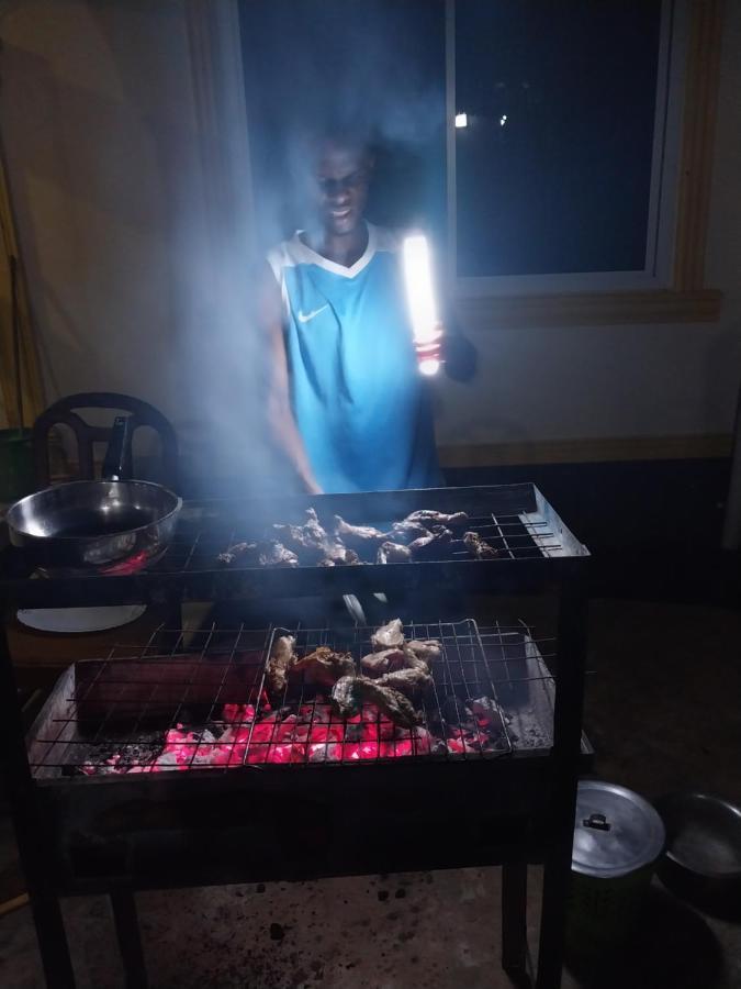 L&J Modern Backpackers Kigamboni Beach House Bed & Breakfast Dar es Salaam Exterior photo